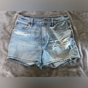 American eagle outfitters size 8 blue Jean shorts, perfect condition no stains